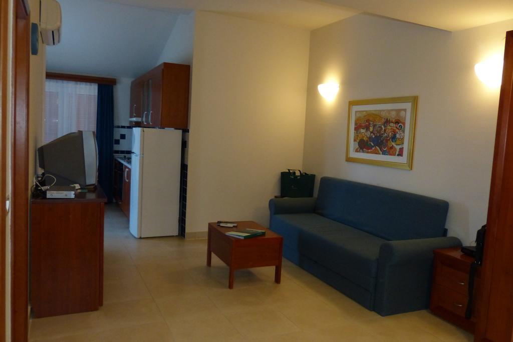 Apartments Punta Veli Lošinj Kamer foto