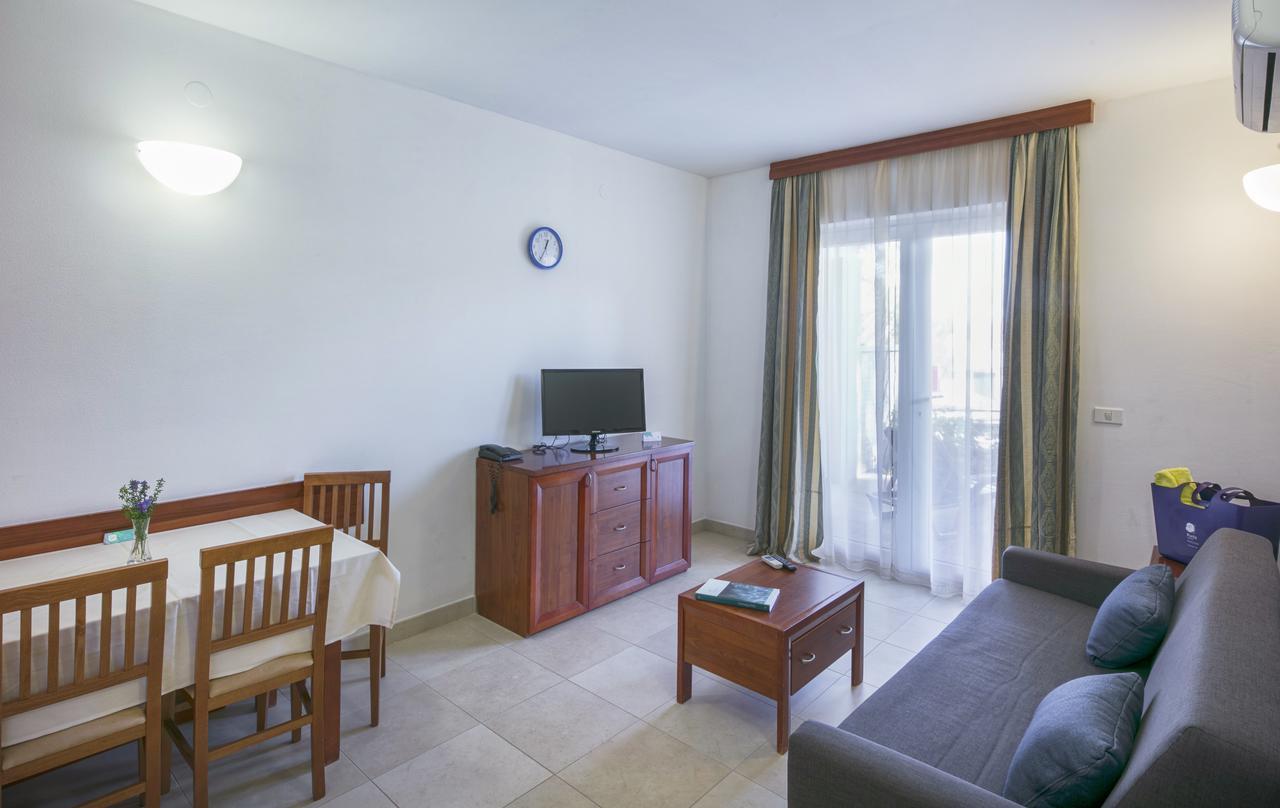 Apartments Punta Veli Lošinj Kamer foto